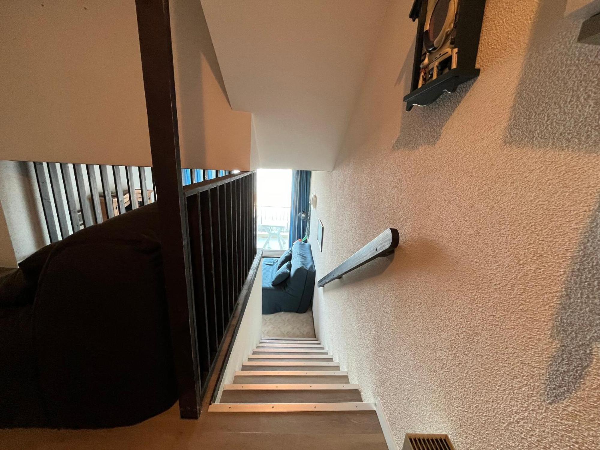 Apartment Duplex T1 Vue A - Acces Direct - Quartier Aiguillon - Fr-1-319-71 *